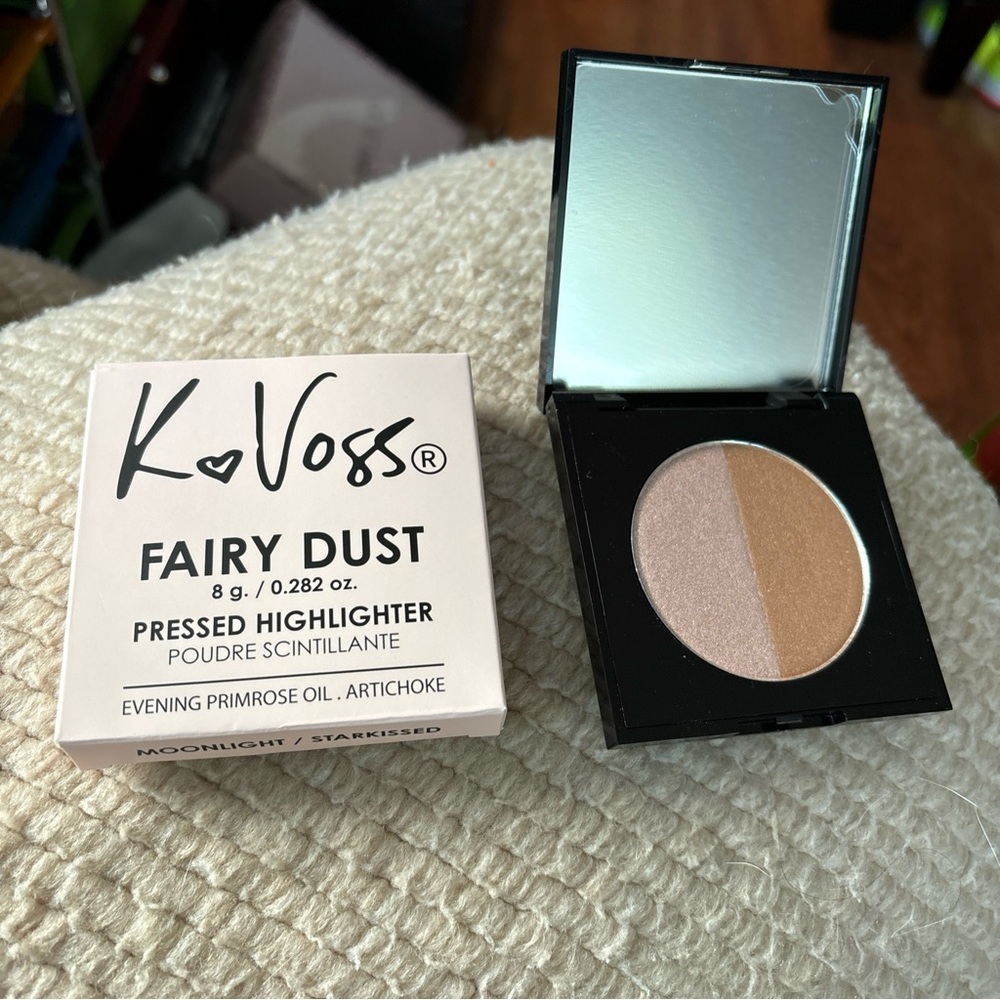 K Voss Fairy Dust Pressed Highlighter Two Tone Deluxe Palette